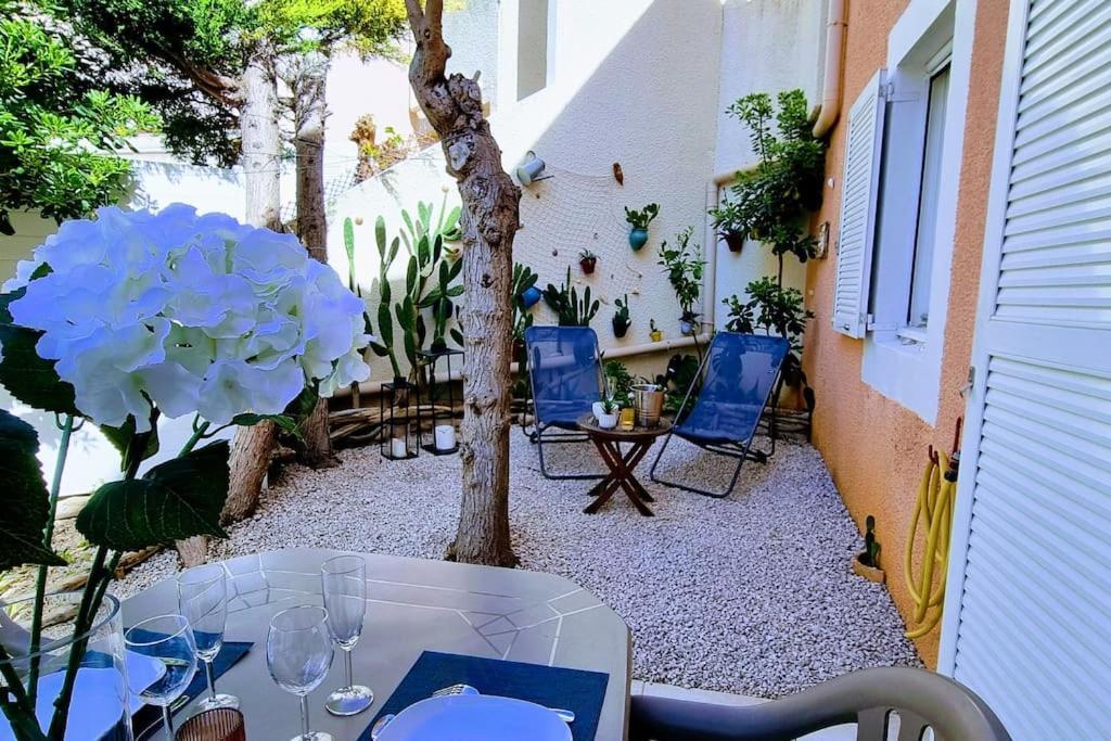 Le Marine Rez De Jardin Direct Plage Parking Prive Climatise Sete Exterior photo